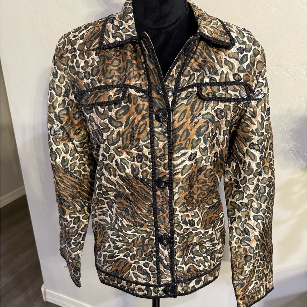 Vintage Blutique 100% Silk Leopard Print Women's Jacket. Size Medium